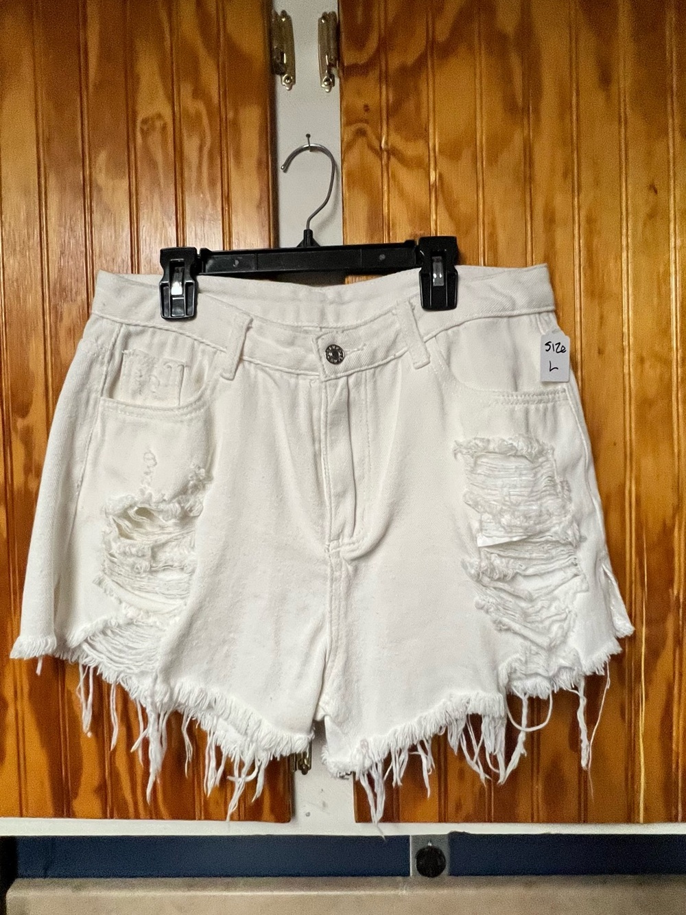 SHEIN White Distressed High-Waist Women’s Shorts size L